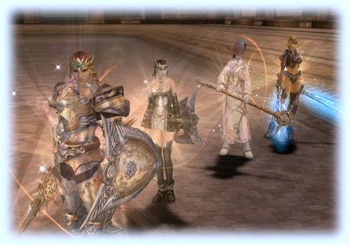 Lineage2 โดยเผ่านี้มีความสมดุลมากที่สุด เนื่องจากไม่ได้เน้นหนักไปในทางไหนมากนัก และมีความอดทน ทนทาน รวมถึงสายอาชีพที่มีมากที่สุดในเกมส์ด้วยเช่นกัน